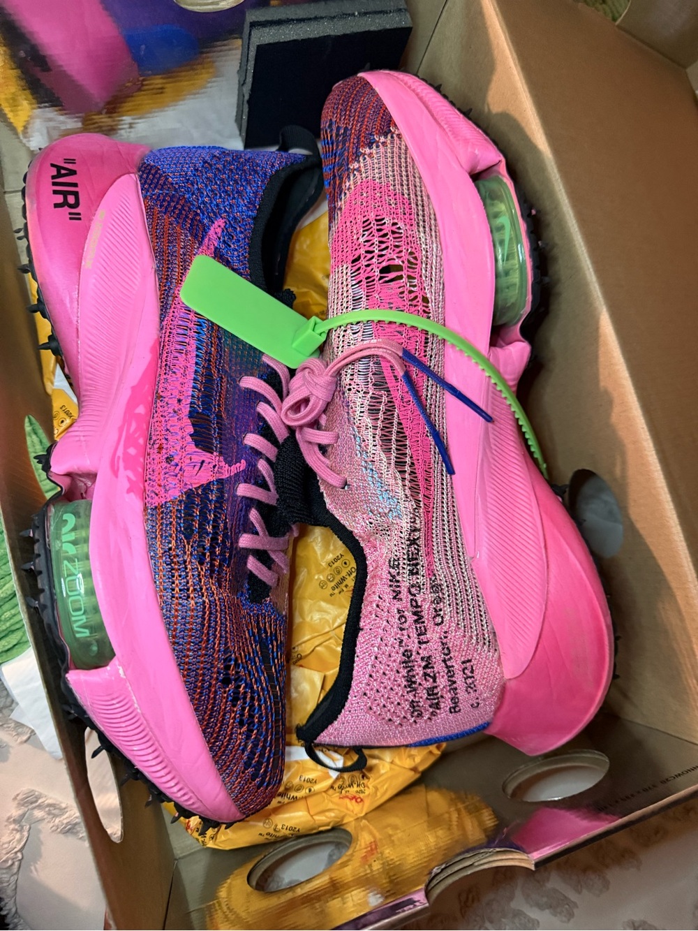 Nike x Off-White Air Zoom Tempo NEXT% Pink Glow Men’s Size 12.5 w/ Box